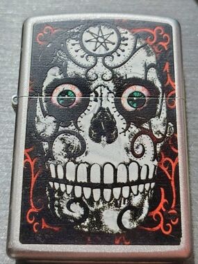 Zippo Day Of The Dead 2011 Lighter Retired Design Rare